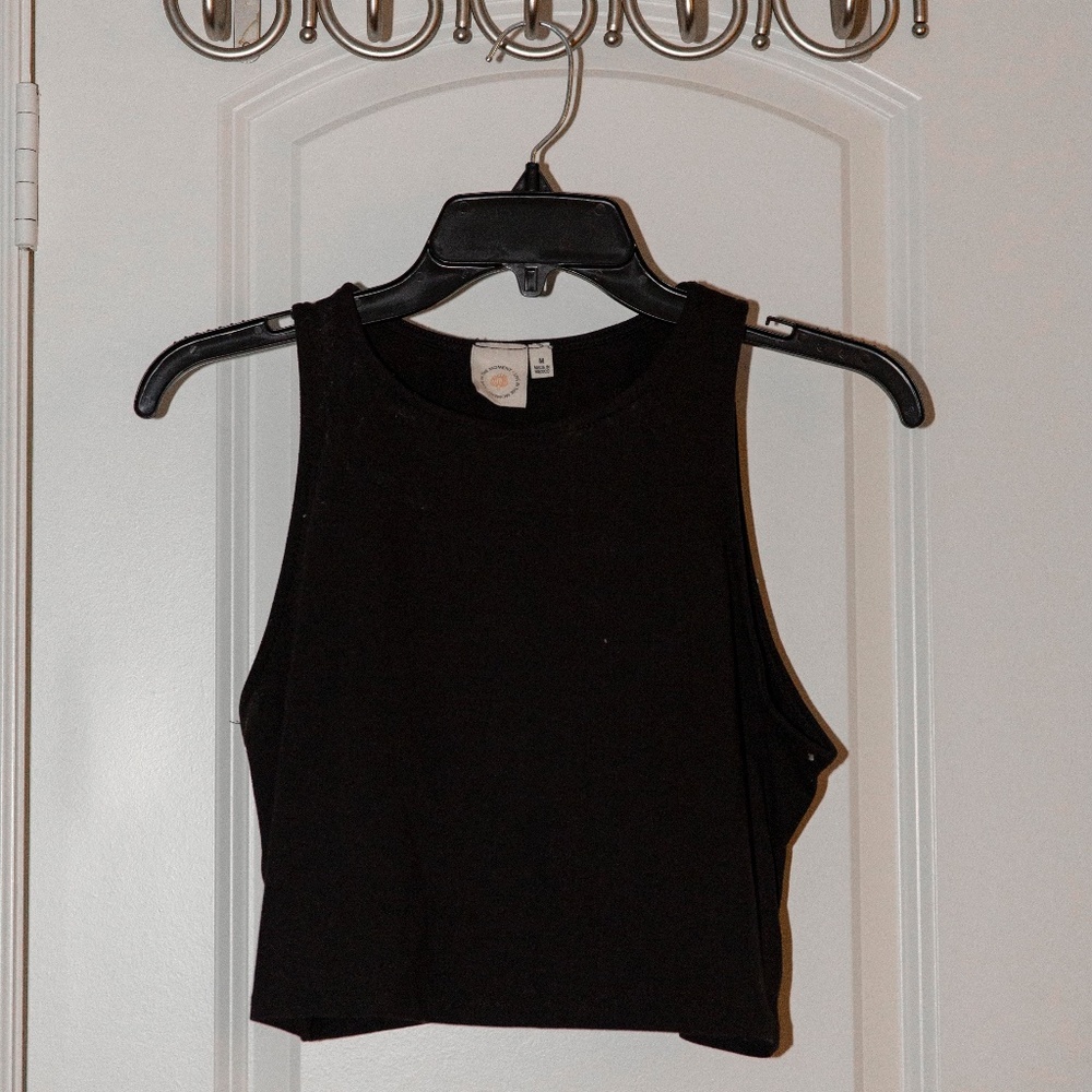 Black Crop Tank